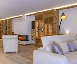 Chalet-Apartment-Cassiano-Living-room