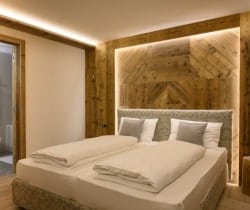 Chalet-Apartment-Cassiano-Bedroom