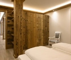 Chalet-Apartment-Cassiano-Bedroom