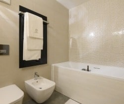 Chalet-Apartment-Cassiano-Bathroom