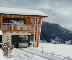Chalet-Ambra-Exterior-views