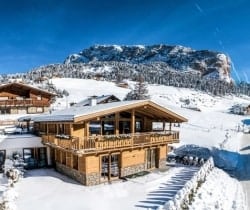 Chalet Gadina - Outside views