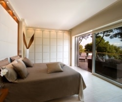 08Villa-Loren-Bedroom