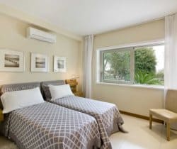 10Villa-Loren-Bedroom
