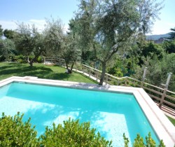 21Villa-Loren-Swimming-pool