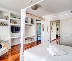 Villa-Millie-Bedroom