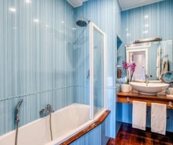 Villa-Millie-Bathroom