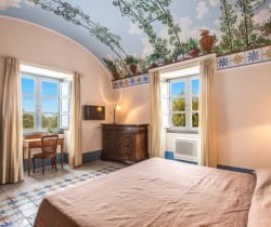 Villa-Sarmina-Bedroom