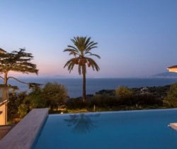 Villa-Sarmina-Swimming-pool