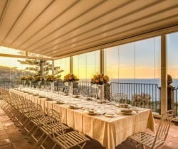 Villa-Sarmina-Al-fresco-dining-weding-party