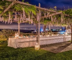 Villa-Sarmina-Al-fresco-dining-weding-party