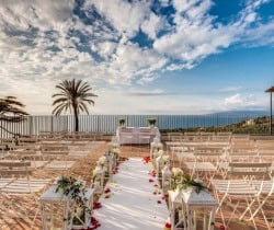 Villa-Sarmina-Wedding-altar