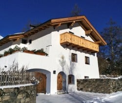 Chalet-Amadia-Exterior