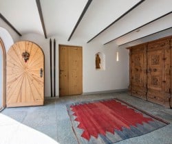 Chalet-Amadia-Entrance
