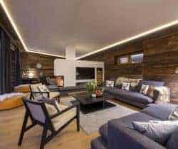 Chalet-Dagmar-Living-room-by-night