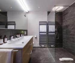 Chalet-Dagmar-Bathroom