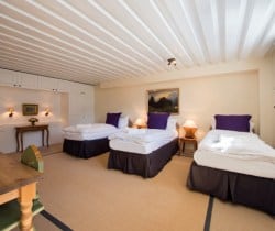 Chalet-Gabl-Bedroom