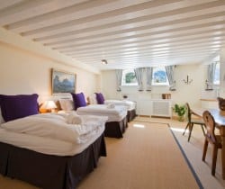 Chalet-Gabl-Bedroom