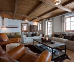Chalet-Pettneu-Living-room