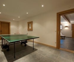 Chalet-Pettneu-Games-room