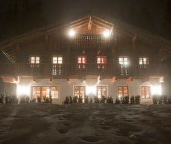 Chalet-Pettneu-Exterior-by-night