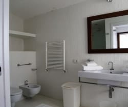 22Villa Elinor - Bathroom