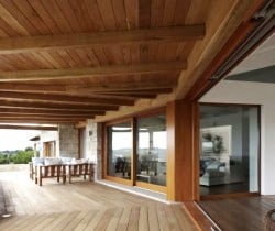 Villa Marine-Al fresco dining area