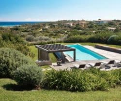 Villa-Strelizia-Swimming-pool