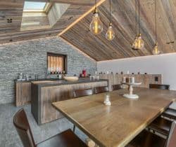 Chalet-Culaz-Dining-room