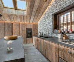 Chalet-Culaz-Kitchen