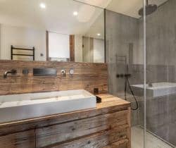 Chalet-Pralin-Bathroom