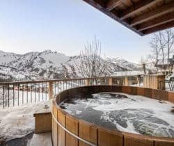 Chalet-Pralin-Outdoor-Jacuzzi