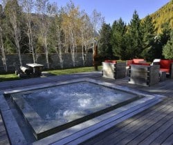 Chalet Cube - Outside View - Pool Deck 1