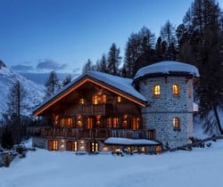 Chalet Olympus-Exterior views