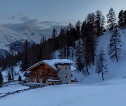 Chalet Olympus-Exterior views