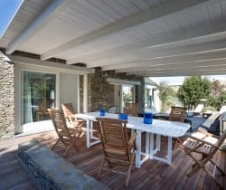 Villa Geko: Al fresco dining area