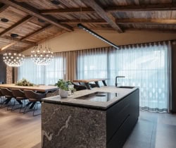 Chalet-Belfiore-Kitchen