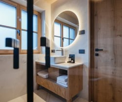 Chalet-Belfiore-Bathroom