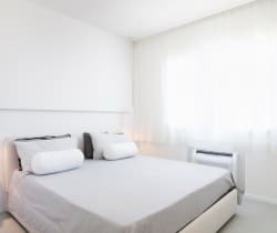 Villa-Diamanti-Bedroom