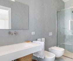 Villa-Diamanti-Bathroom