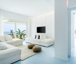 Villa-Renella-Living-room