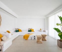 Villa-Zaffiri-Living-room.jpeg
