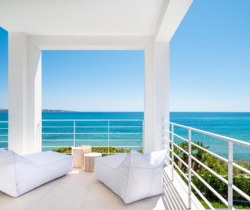 Villa-Zaffiri-Bedroom-terrace