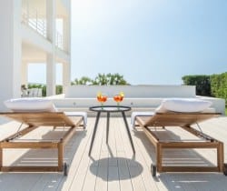 Villa-Zaffiri-Outdoor-chill-out-area