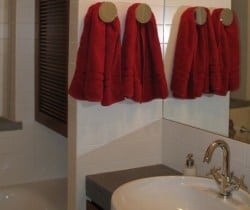 Villa Fontanelle: Bathroom