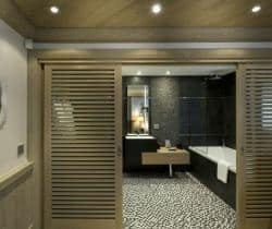 Chalet-Nacar-Bathroom