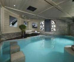 Chalet-Nacar-Swimming-pool