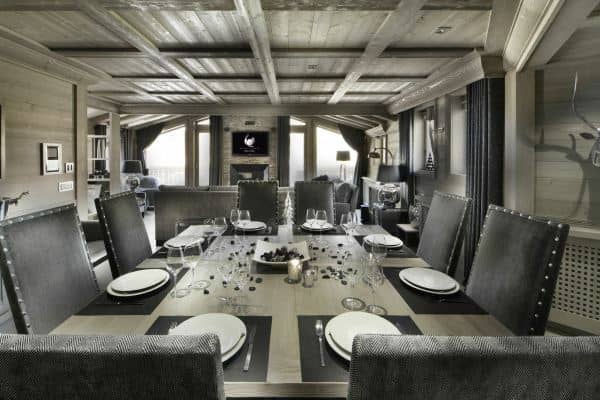 Chalet-Onyx-Dining-room