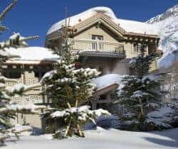 Chalet-Onyx-Exterior