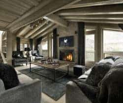 Chalet-Onyx-Living-room